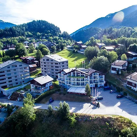Christania Hotel